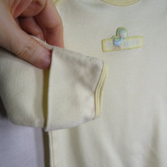 Baby Yellow Swaddle Bunting 100% cotton embroidered elastic bottom - Picture 3 of 9
